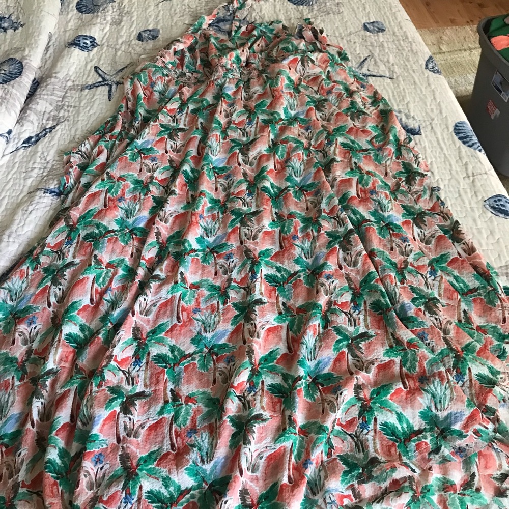 Beautiful long flowing  tropical dress forever 21 - Picture 4 of 10